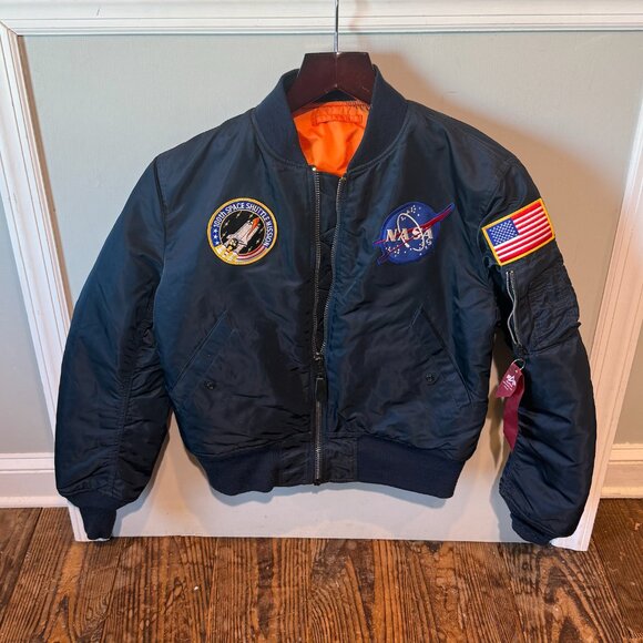 ALPHA INDUSTRIES MA-1 NASA 100th Space Shuttle Mission Flight Bomber Jacket Med - Picture 1 of 15